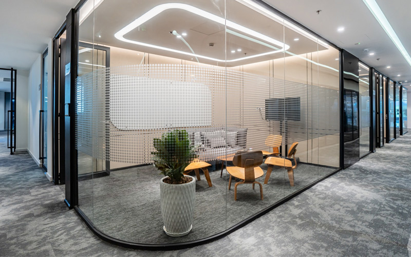 thiết kế văn phòng công ty hiện đại