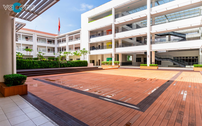 sân trường đẹp